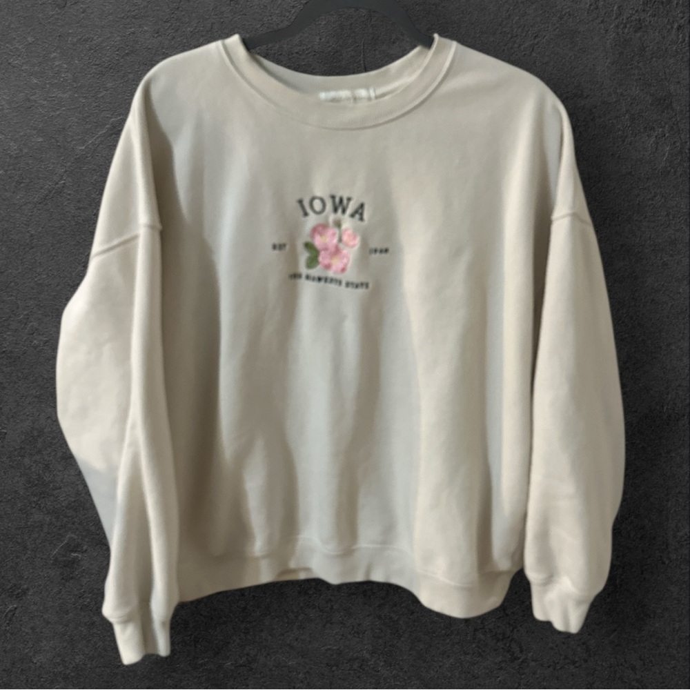 State of Mine Iowa Hawkeye tan crew neck sweatshirt size XXL